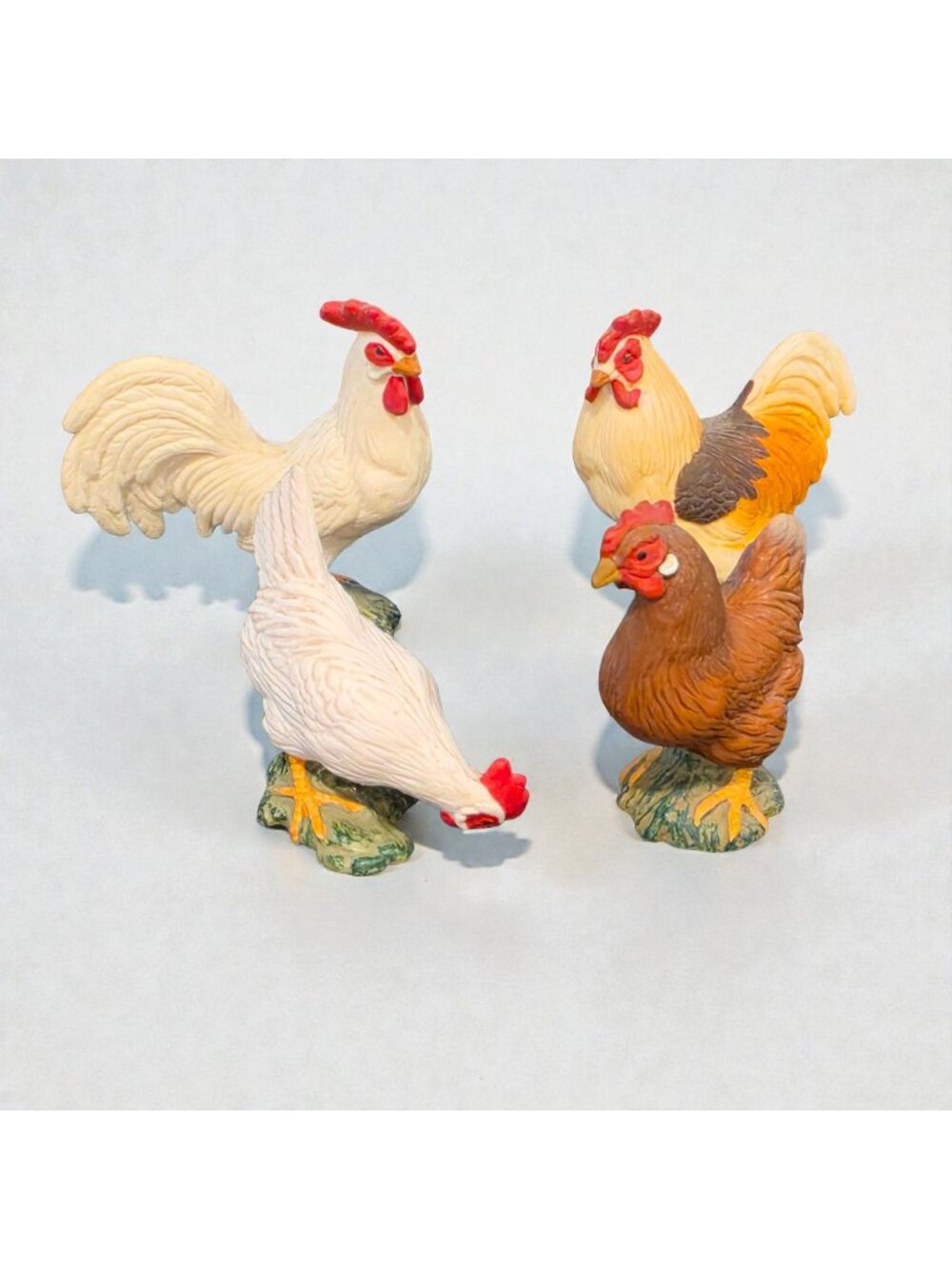 Vintage 1998 Schleich Chicken Lot 4 Pcs Retired 13124 13126 13127 13128 Blue Dot